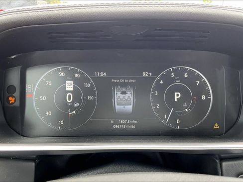 Used 2017 Land Rover Range Rover HSE AWD/4WD image 26