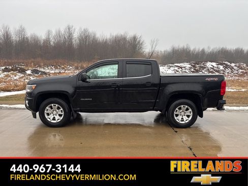 Used 2019 Chevrolet Colorado LT w/ LT Convenience Package image 2