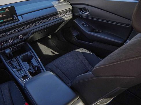 Used 2024 Honda Accord EX image 26