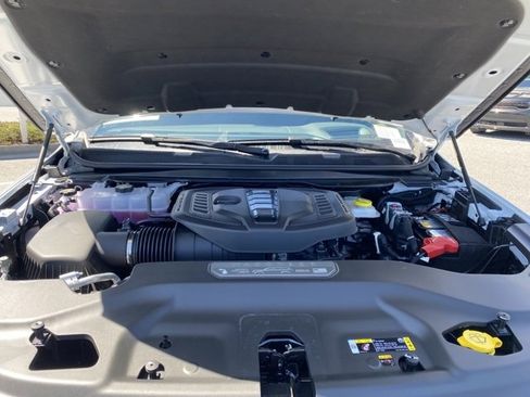 New 2023 Jeep Wagoneer Series III w/ Preferred Equipment Group image 11