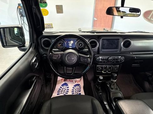 Used 2021 Jeep Gladiator Sport AWD/4WD image 41