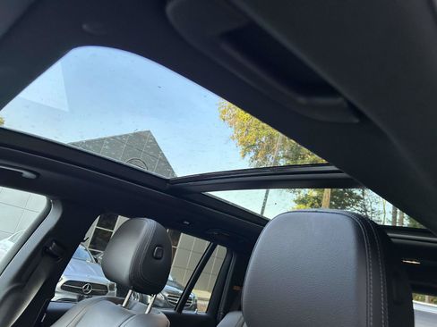 Certified 2025 Mercedes-Benz GLS 450 4MATIC image 24