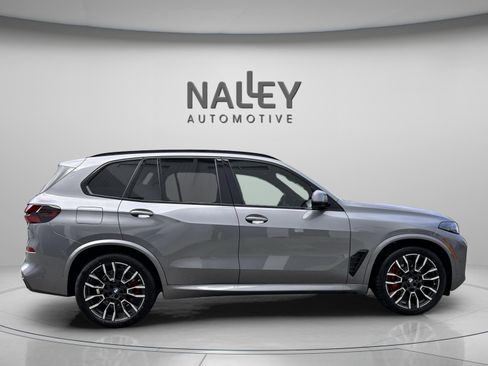 Used 2026 BMW X5 xDrive50e w/ Executive Package image 5