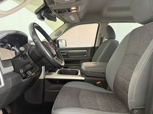 Used 2017 RAM 1500 Big Horn AWD/4WD image 14
