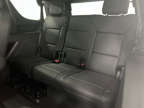 Used 2023 Chevrolet Tahoe Z71 w/ Luxury Package image 30