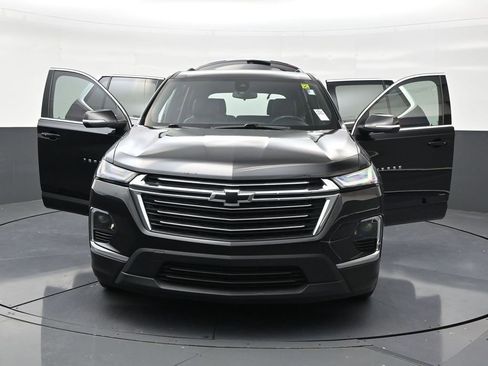 Used 2023 Chevrolet Traverse LT FWD image 34