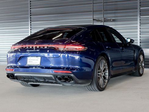 Used 2022 Porsche Panamera 4S AWD/4WD image 10