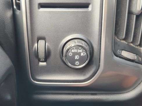 Used 2017 Chevrolet Silverado 1500 LT w/ Texas Edition RWD image 19