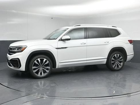 Used 2023 Volkswagen Atlas SEL Premium AWD/4WD image 4