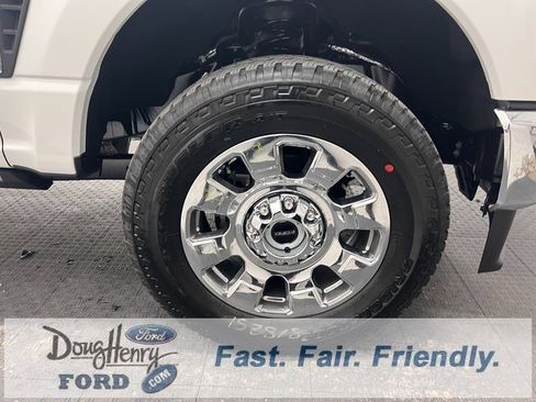 New 2025 Ford F350 Lariat w/ Lariat Ultimate Package image 19