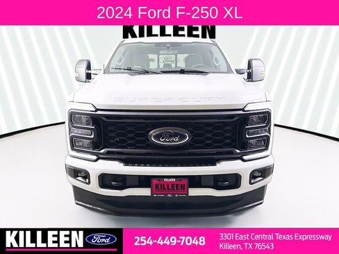 Used 2024 Ford F250 XL w/ STX Appearance Package AWD/4WD image 2