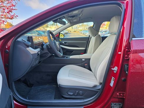 New 2025 Hyundai Sonata SEL image 16