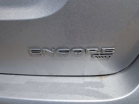 Used 2022 Buick Encore Preferred w/ Safety Package AWD/4WD image 5