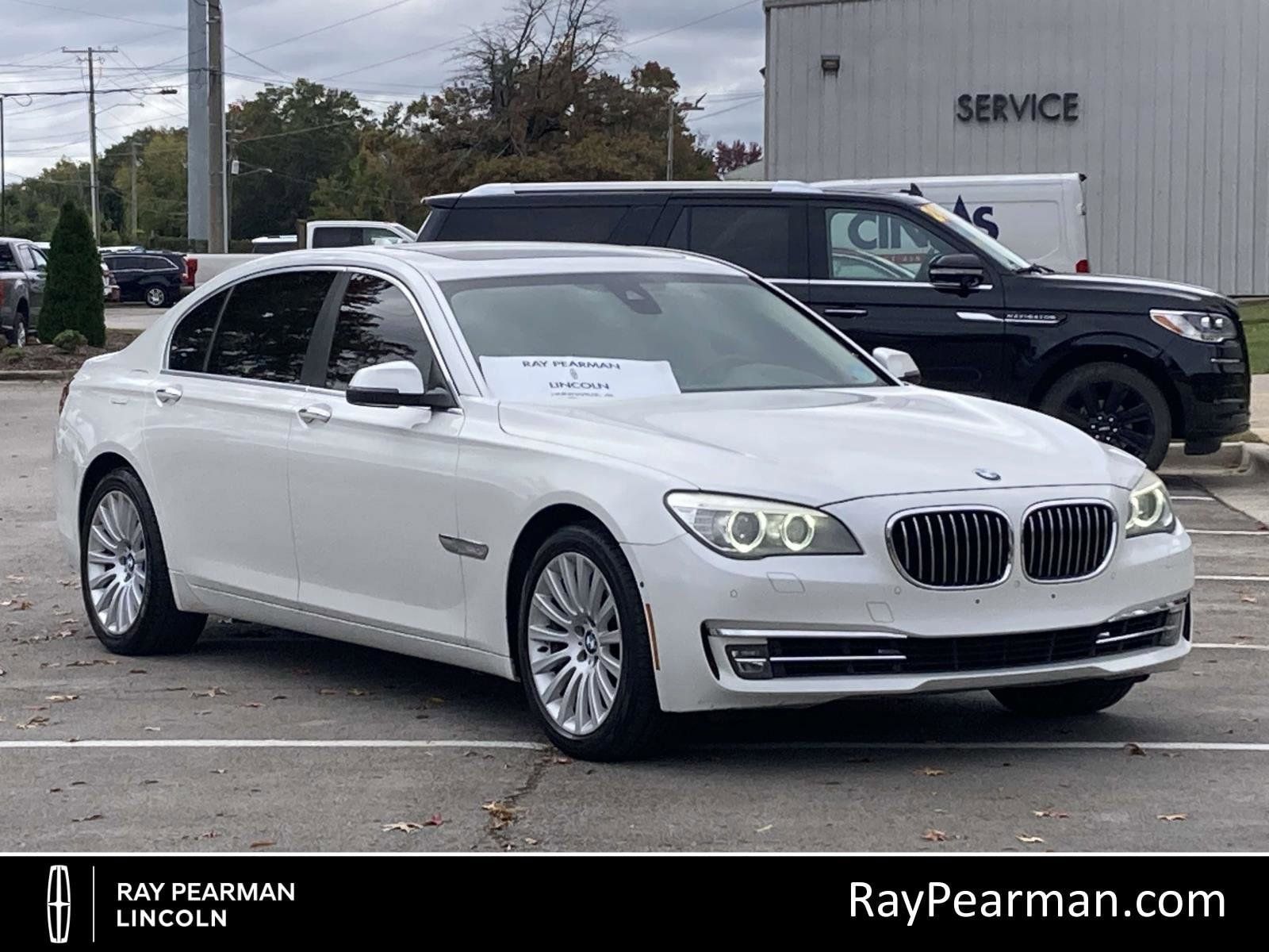 Used 2013 BMW 750Li RWD image 1