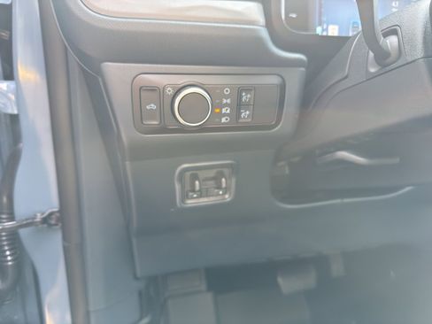 New 2026 Ford Maverick Lariat image 18