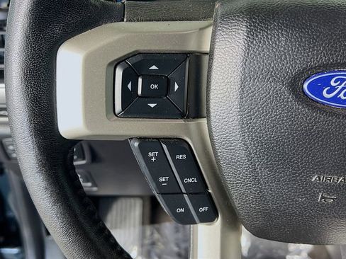 Used 2018 Ford F150 Lariat w/ Equipment Group 502A Luxury image 17