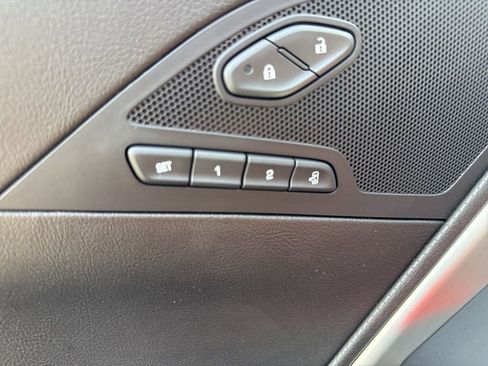 Used 2019 Chevrolet Corvette Z06 image 11