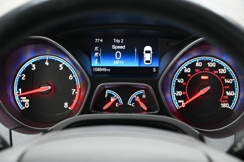 Used 2018 Ford Focus RS AWD/4WD image 30