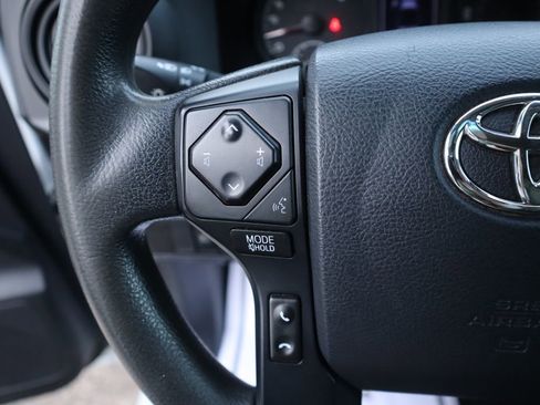 Used 2019 Toyota Tacoma SR image 21
