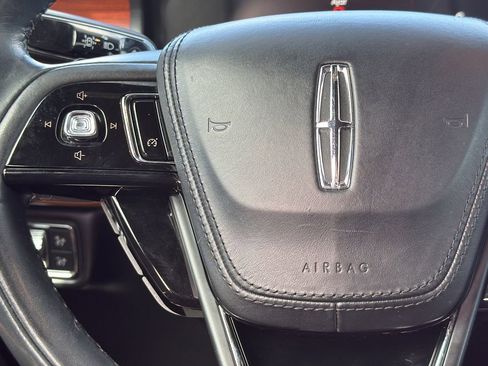 Used 2021 Lincoln Aviator Grand Touring w/ Elements Package Plus AWD/4WD image 15
