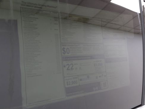 Used 2025 BMW X7 xDrive40i w/ Premium Package image 33