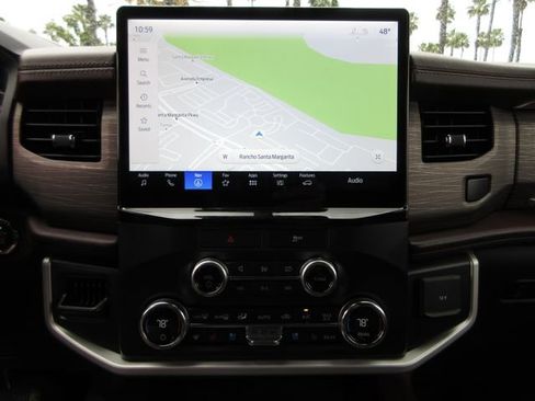 Certified 2022 Ford Expedition Limited image 18