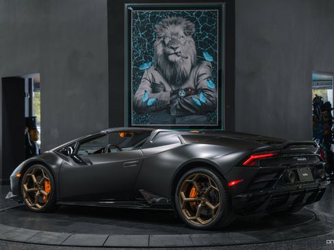 Used 2020 Lamborghini Huracan EVO AWD/4WD image 5