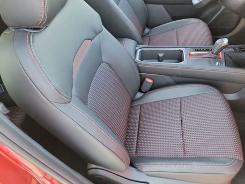 New 2026 Nissan Kicks SR image 12