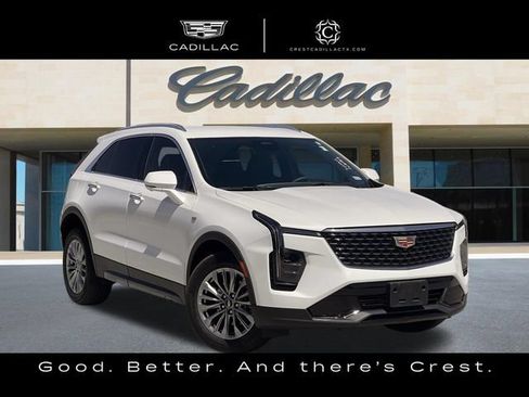 Certified 2025 Cadillac XT4 Premium Luxury w/ LPO, Floor Liner Package FWD image 2