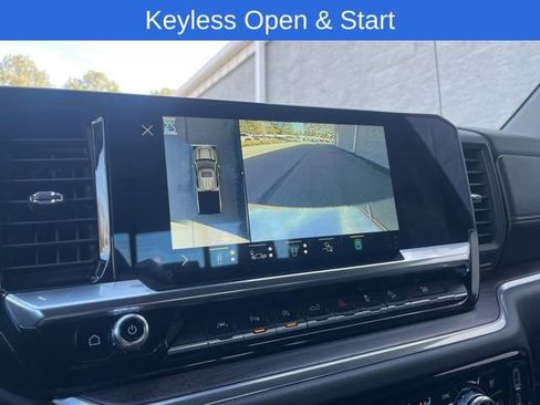 Used 2022 GMC Sierra 1500 SLT w/ SLT Premium Plus Package image 26