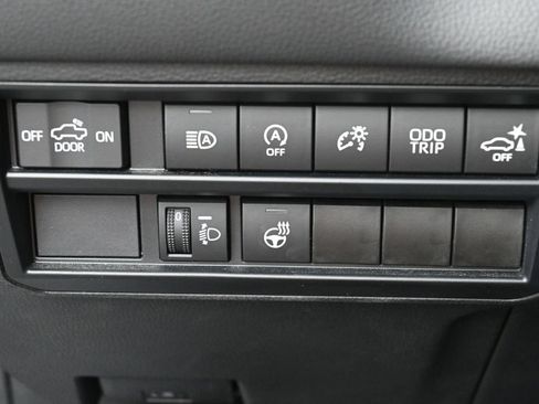 Used 2023 Toyota Tundra Limited w/ TRD Off-Road Package AWD/4WD image 15