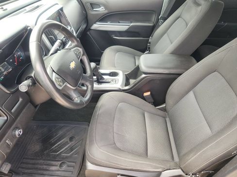 Used 2016 Chevrolet Colorado LT w/ Midnight Edition RWD image 16