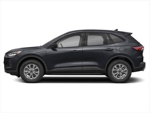 Used 2025 Ford Escape Active AWD/4WD image 25