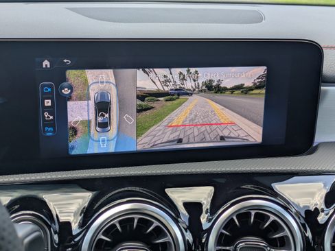 New 2026 Mercedes-Benz CLA 250 4MATIC image 21