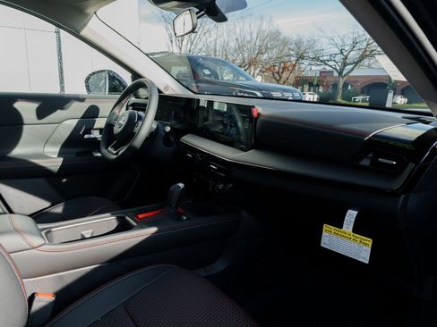 New 2026 Nissan Kicks SR image 26