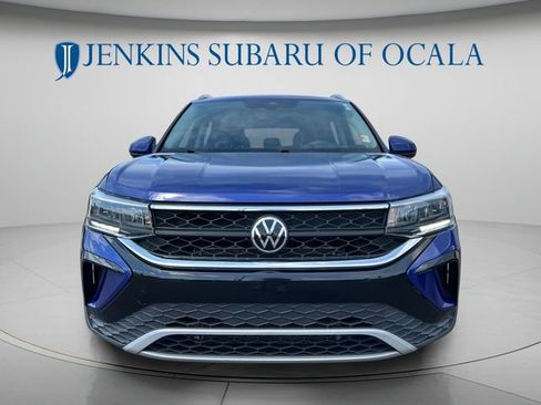 Used 2022 Volkswagen Taos SE w/ IQ.Drive SE Package FWD image 8