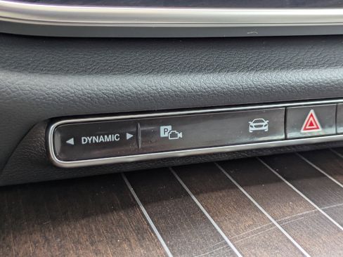 Used 2025 Mercedes-Benz E 350 4MATIC Sedan w/ Winter Package image 26