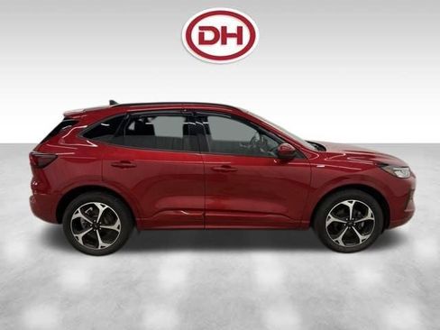 Used 2024 Ford Escape ST-Line Select w/ Tech Pack #1 AWD/4WD image 2