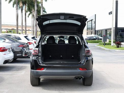 Used 2018 Jeep Compass Limited w/ Navigation Group image 7