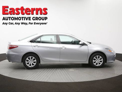 Used 2015 Toyota Camry LE FWD image 43