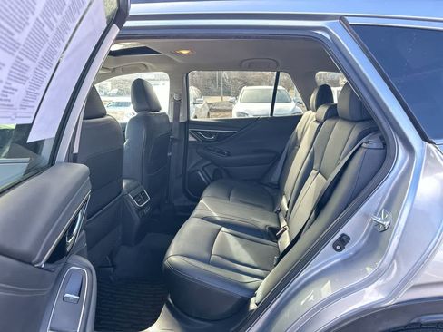 Certified 2021 Subaru Outback Limited image 25
