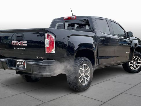Used 2022 GMC Canyon AT4 w/ Trailering Package image 11