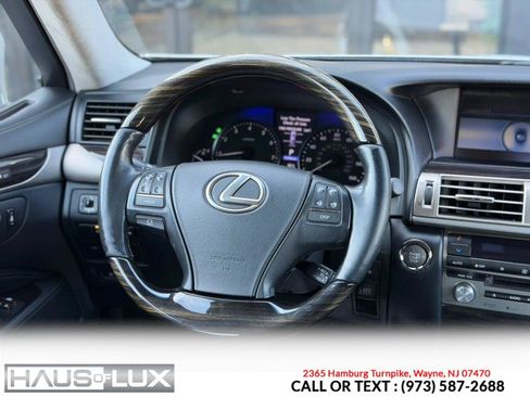 Used 2013 Lexus LS 460 AWD image 32