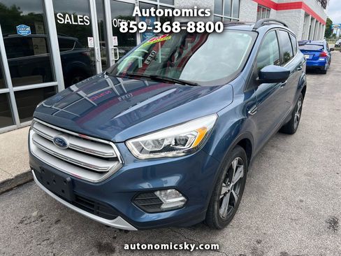 Used 2018 Ford Escape SEL FWD image 1