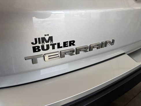 Used 2021 GMC Terrain SLE w/ Driver Convenience Package image 36