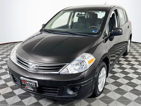 Used 2011 Nissan Versa 1.8 S w/ PWR Plus Pkg FWD image 3