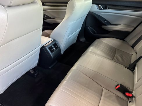 Used 2020 Honda Accord EX-L image 25
