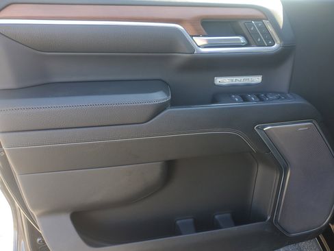 Used 2023 GMC Sierra 1500 Denali w/ Denali Reserve Package image 19