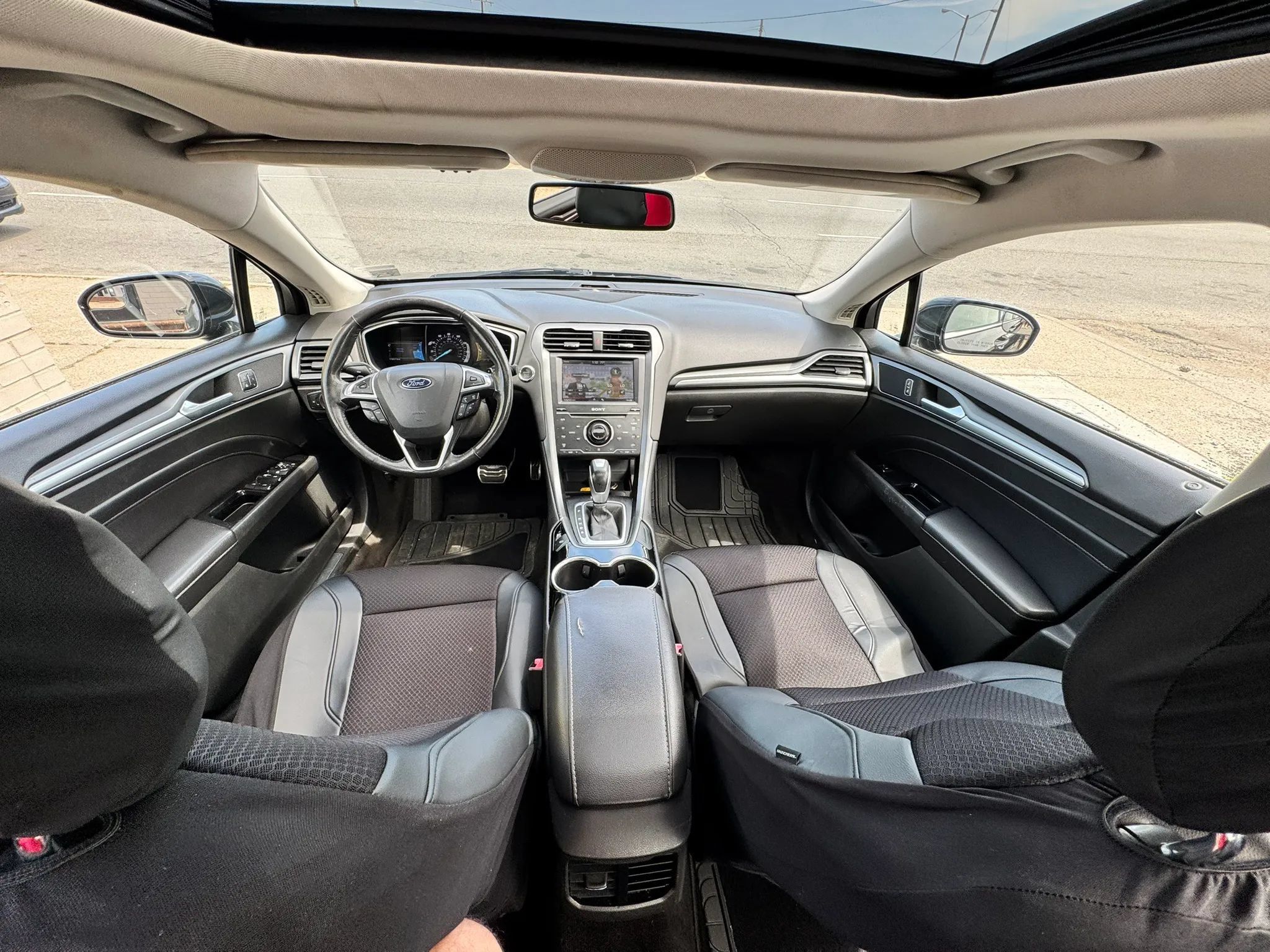 Used 2014 Ford Fusion Titanium FWD image 22