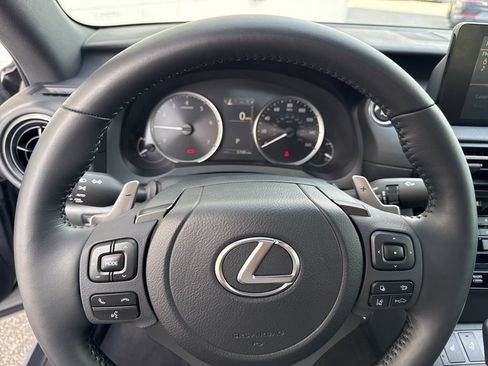 Used 2025 Lexus IS 350 F Sport image 31